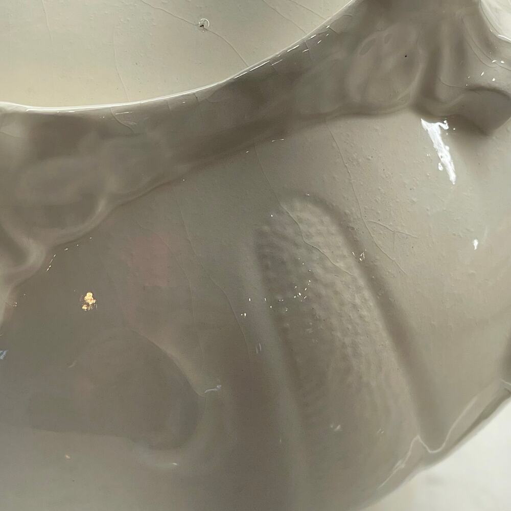 LOMA 1960's Footed Coffee/Hot Cocoa Pot Victorian style ivory white shabby chic - Picture 9 of 9